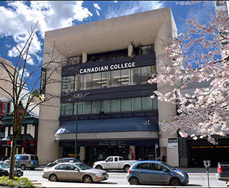 Canadian College of English Language - CCEL Ana Okul Fotoğrafı