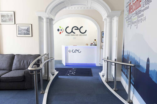 Cork English College - CEC Okul Fotoğrafı 9