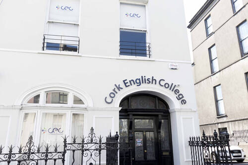 Cork English College - CEC Okul Fotoğrafı 10
