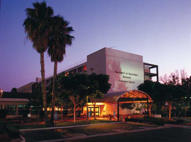 University of California Riverside (UCR) - Extension Ana Okul Fotoğrafı
