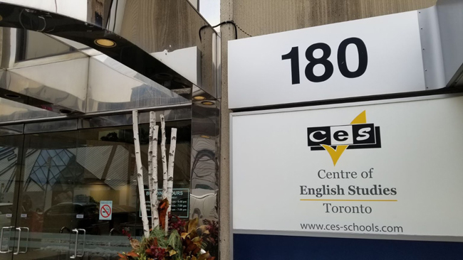 CES (Centre of English Studies) - Toronto Okul Fotoğrafı 4