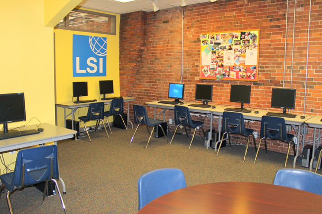 LSI - Boston Okul Fotoğrafı 4
