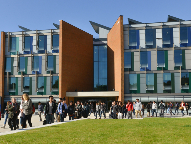 University of Sussex Okul Fotoğrafı 1