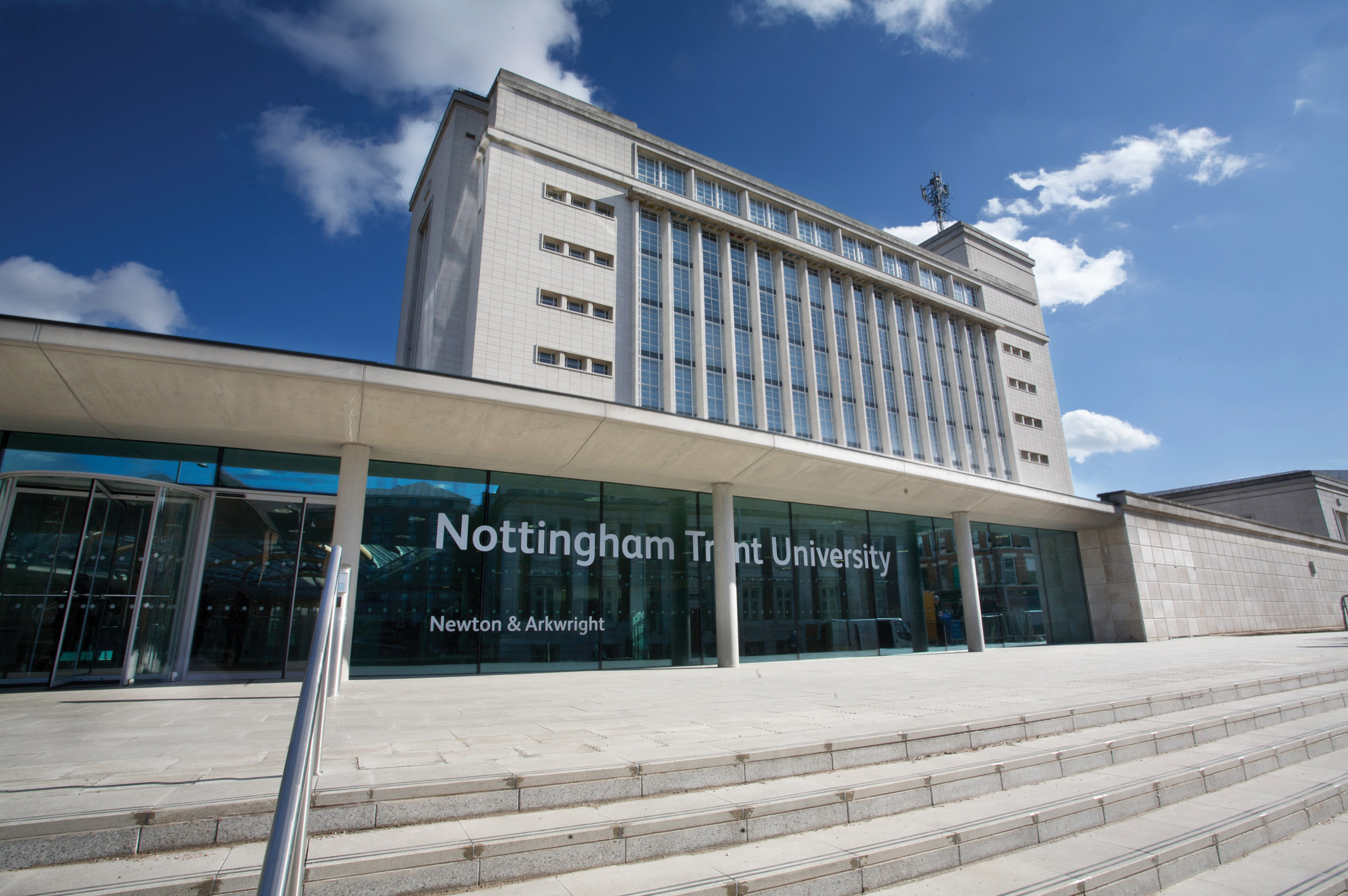 Nottingham Trent University Okul Fotoğrafı 2