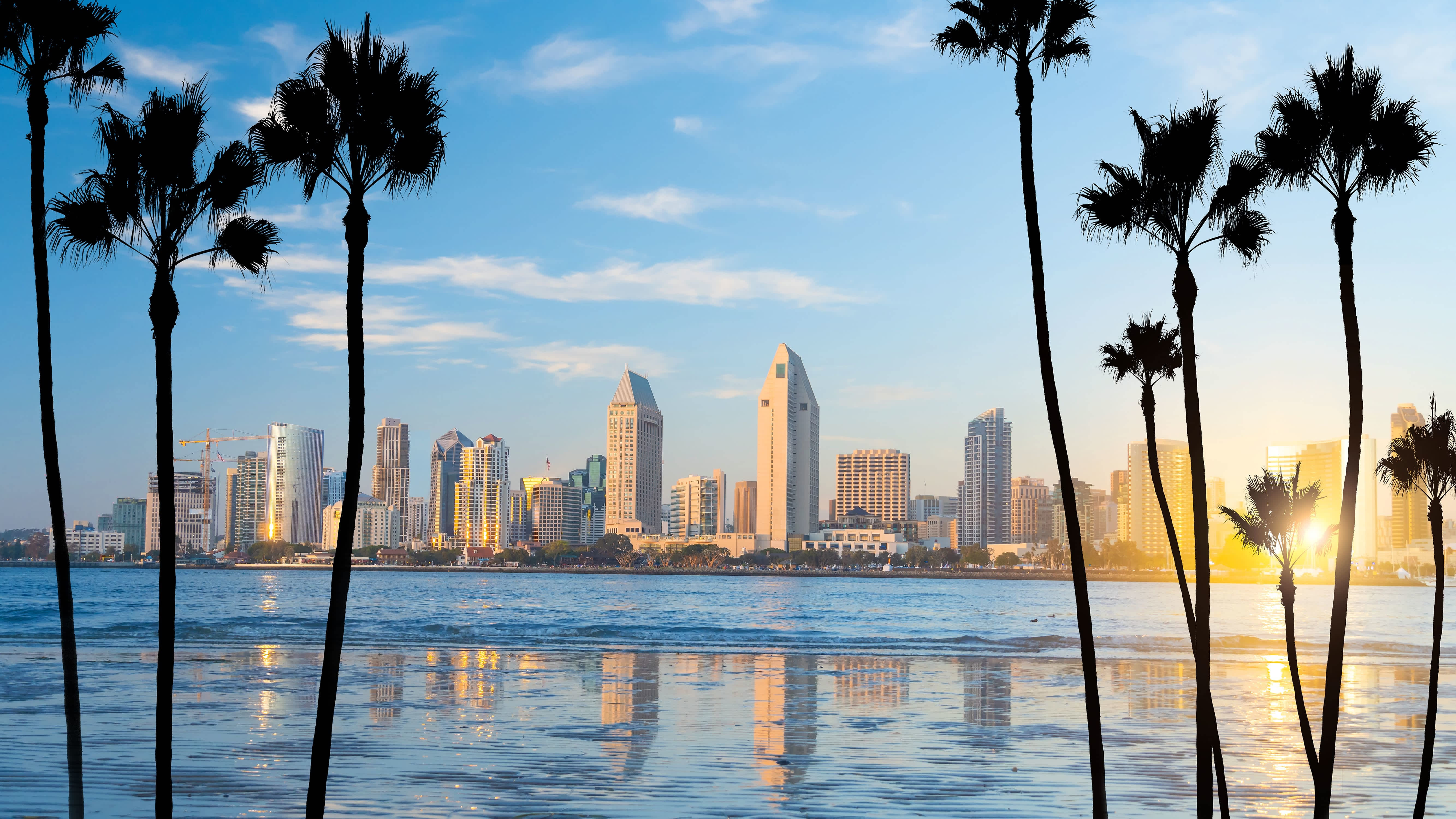 EC English - San Diego görseli