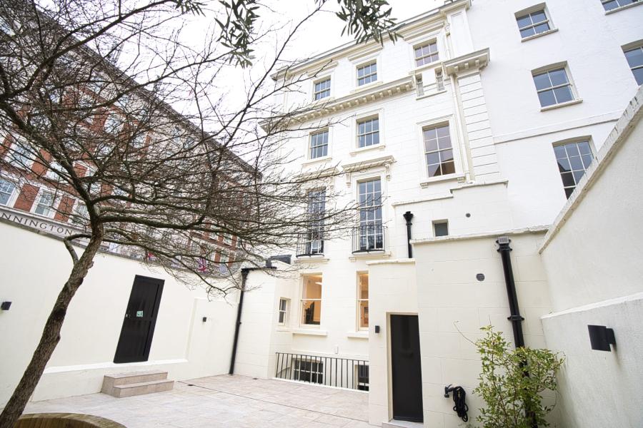 Kaplan International Languages - London +30 Ana Okul Fotoğrafı