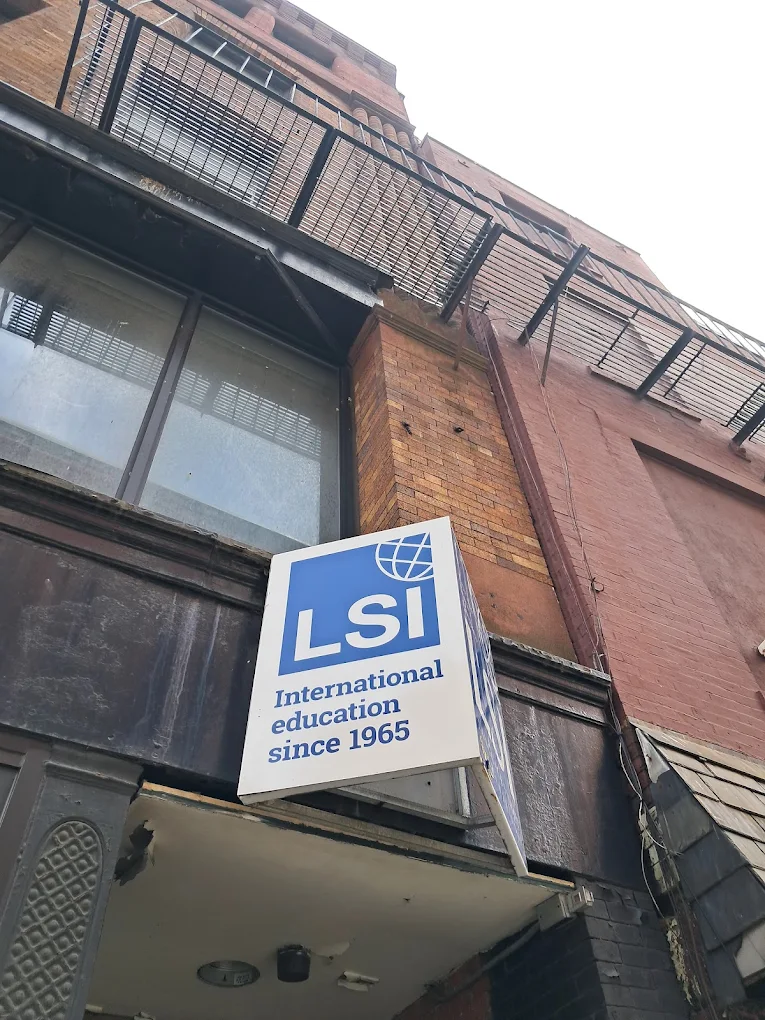 LSI - Boston Ana Okul Fotoğrafı