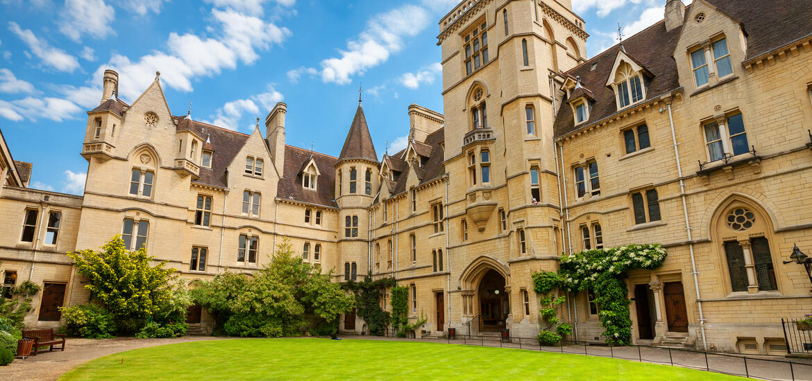 Oxford Royale Academy - Cambridge Yaz Okulu Okul Fotoğrafı 11