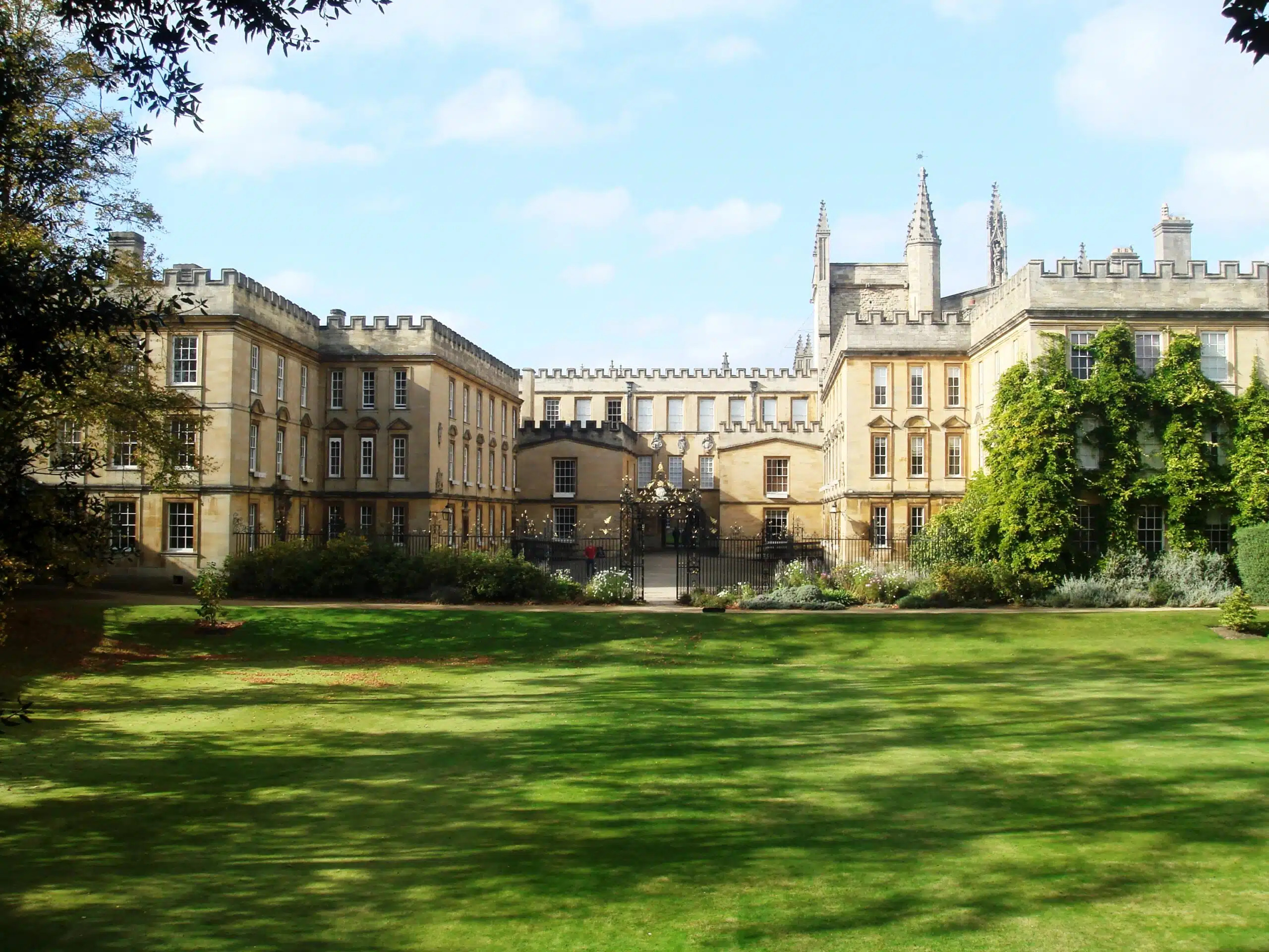 Sapphire Education - Oxford Yaz Okulu Ana Okul Fotoğrafı