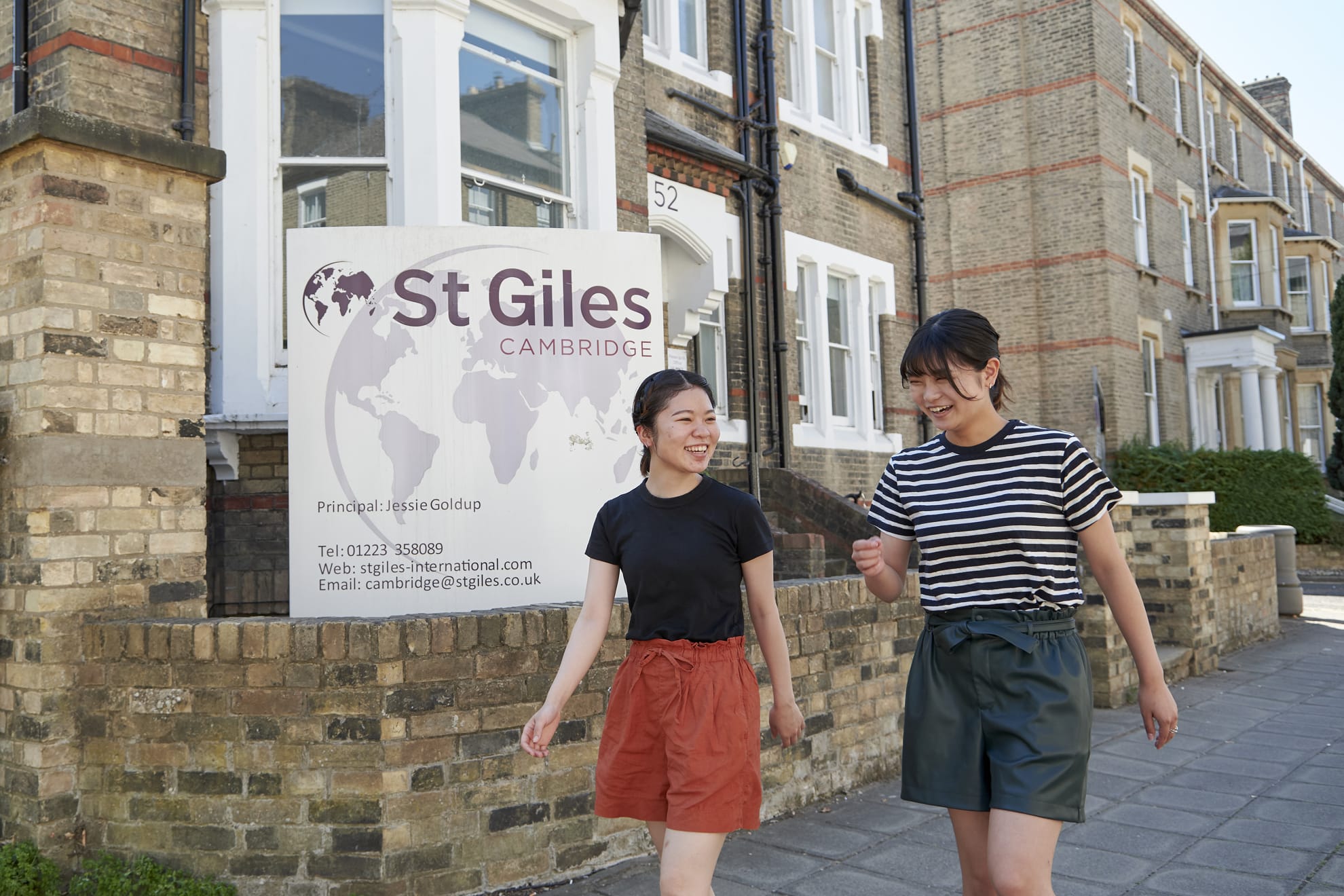 St. Giles International - Cambridge Aile Programı Okul Fotoğrafı 2