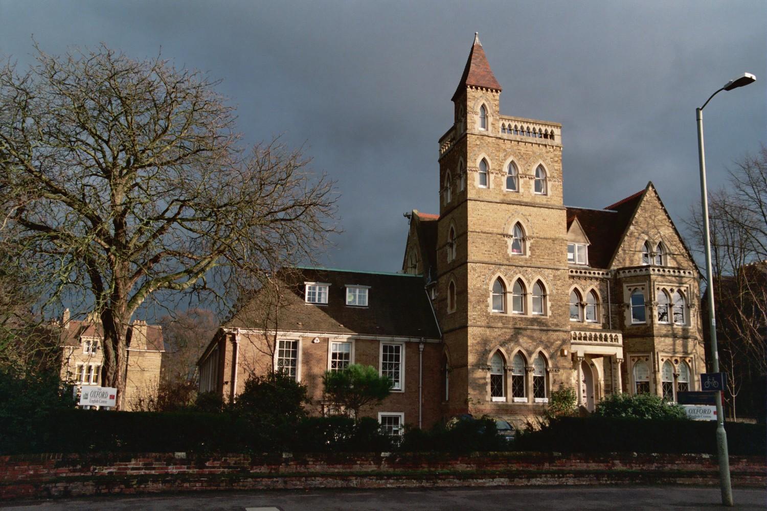 The Oxford English Centre Ana Okul Fotoğrafı