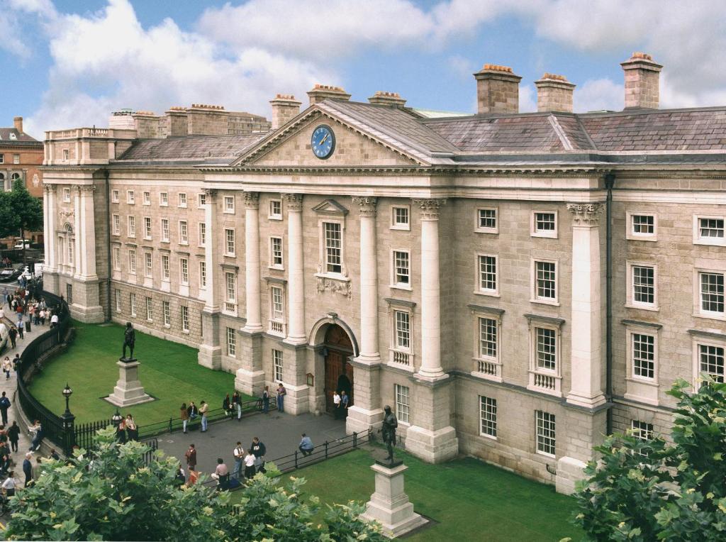 Trinity College Dublin Ana Okul Fotoğrafı